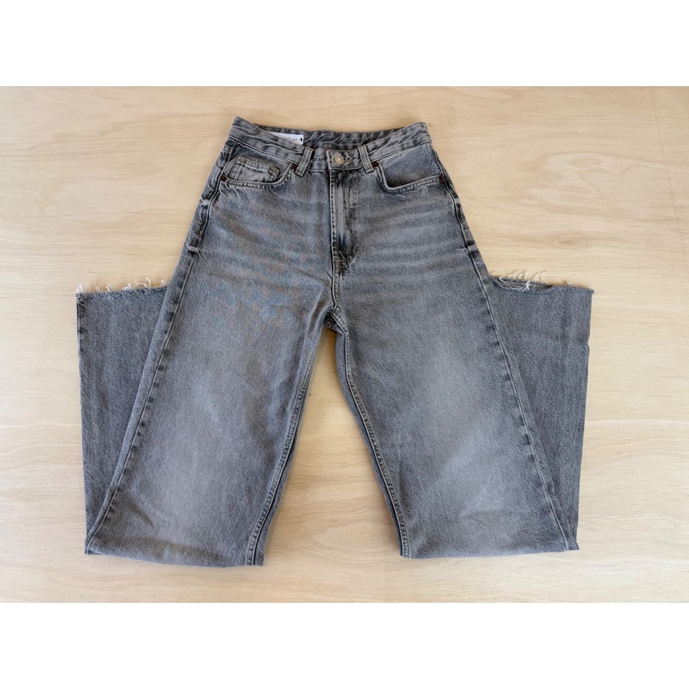 Zara Womens Grey High Waisted Wide Leg Denim Jeans Raw Hem Size 6 US/28